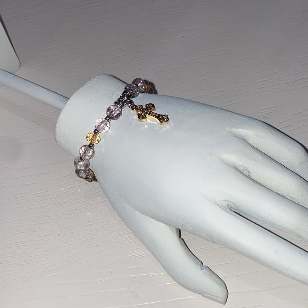 Elegant Beaded Bracelet with Cross Charm